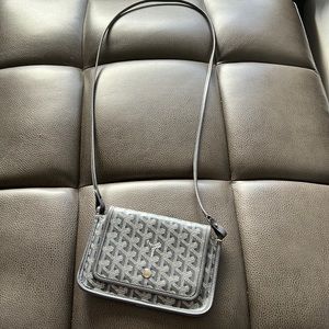 Goyard Goyardine Plummet (like new)